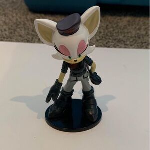 Sonic The Hedgehog Rouge Figure